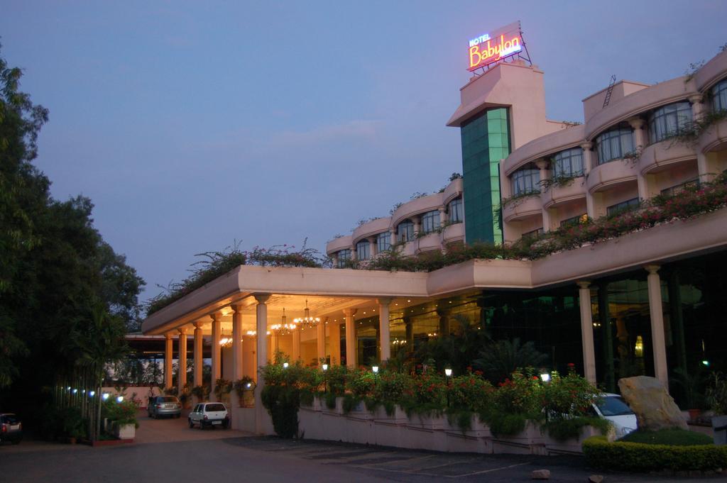 Hotel Babylon International Rāipur Екстериор снимка