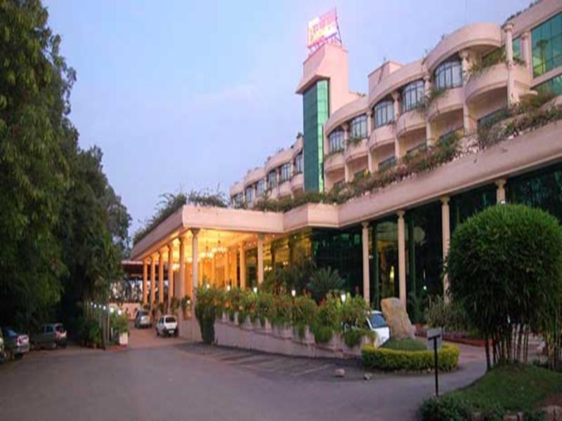 Hotel Babylon International Rāipur Екстериор снимка