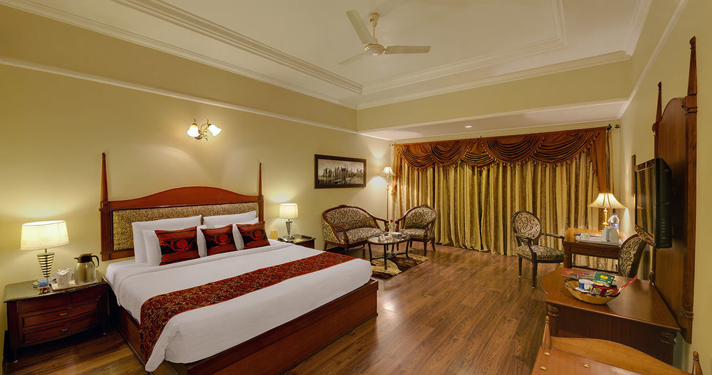Hotel Babylon International Rāipur Екстериор снимка