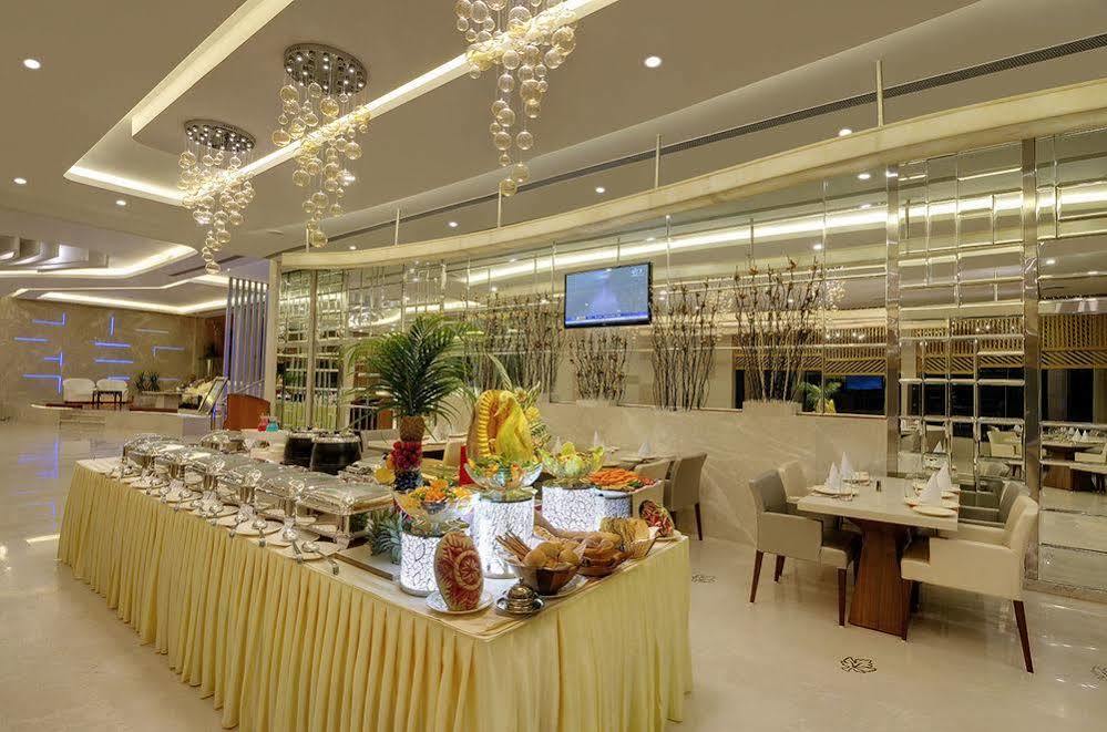 Hotel Babylon International Rāipur Екстериор снимка